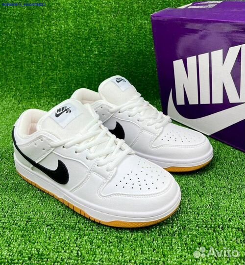 Кроссовки Nike Dunk SB White