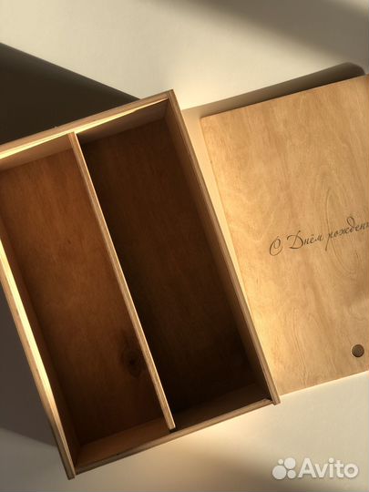 Подарочная коробка из дерева для хранения