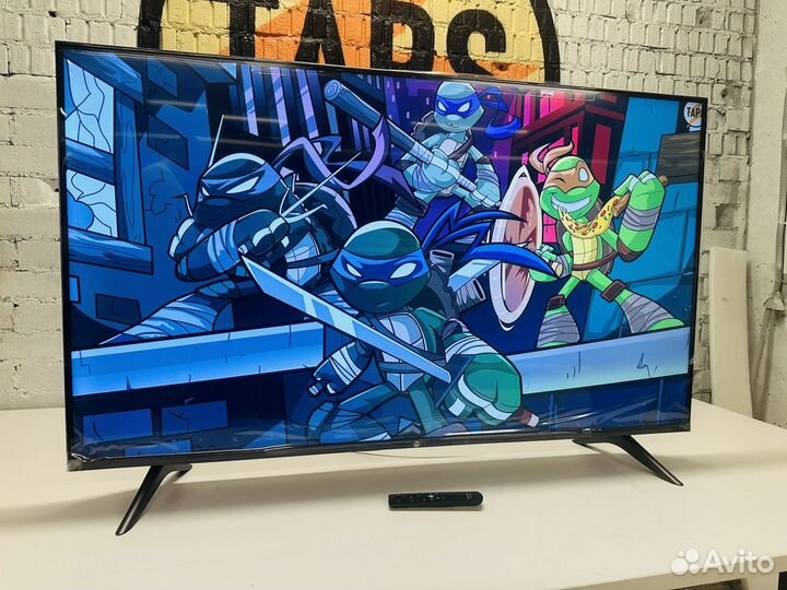 Очень большой Hi 127см 4K UHD SMART TV