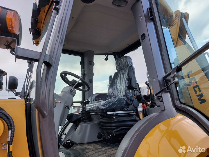 Экскаватор-погрузчик LGCM LGB88H, 2023