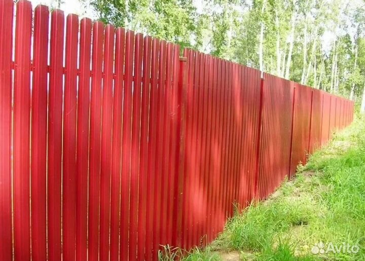 Забор из евроштакетника за 1 день под ключ