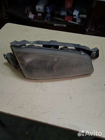 Правая фара Pontiac Grand AM Понтиак гранд ам