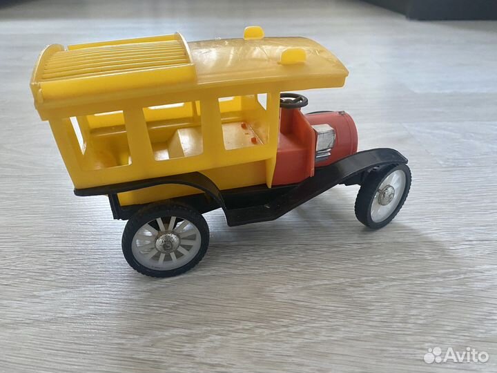 Машинка СССР завод Кругозор