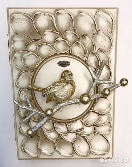 Ключница настенная