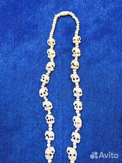 Бусы. Слоны. Кость