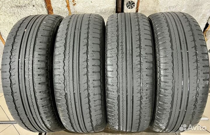 Nokian Tyres Hakkapeliitta 4 225/60 R18 104H