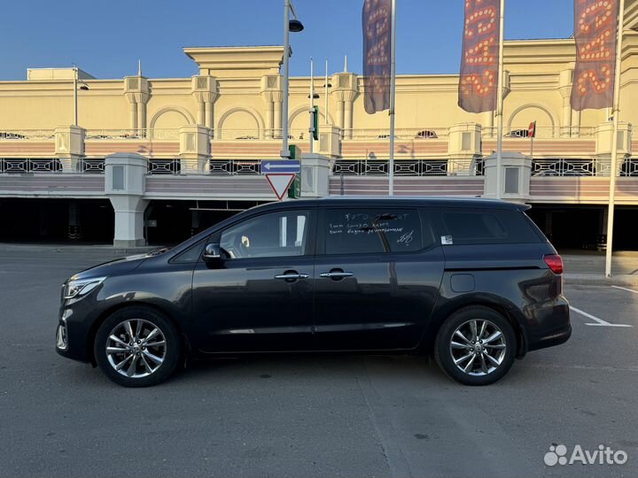 Kia Carnival 2.2 AT, 2020, 75 000 км