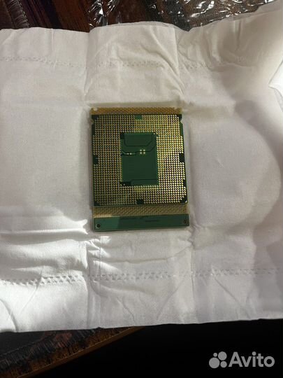 Процессор qqls (Intel Core i9-9980HK)