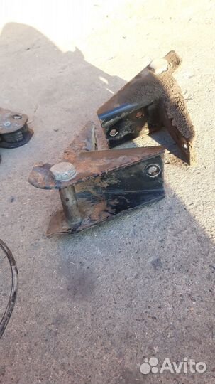 Гидрозамок кабины камаз