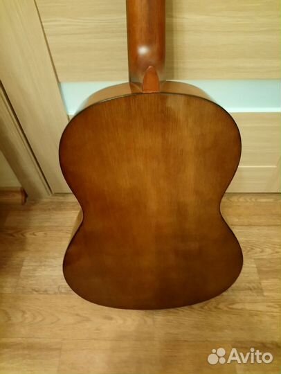 Классическая гитара yamaha c40