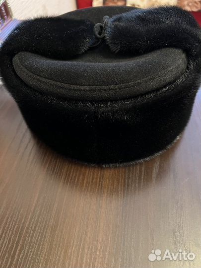 Мужская шапка