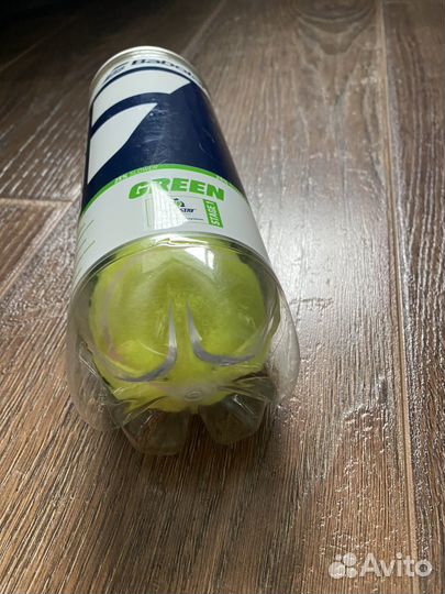 Теннисные мячи