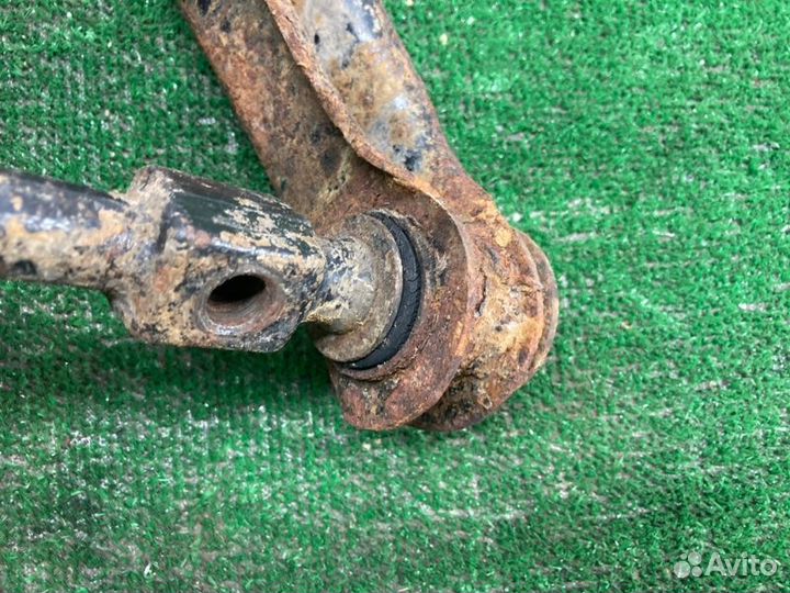 Рычаг подвески верхний передний левый Ssangyong