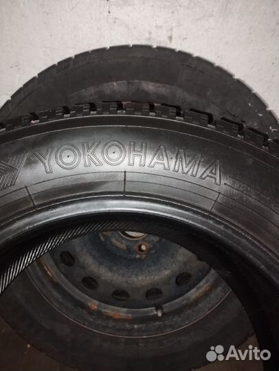 Yokohama ice guard 215 60 r16