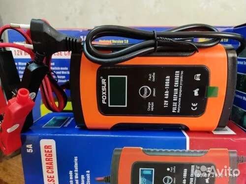 Зарядное устройство для акб,авто-мото12в,6А нов