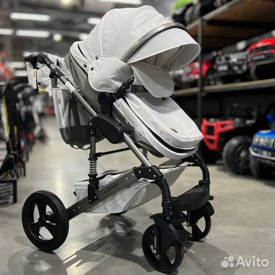 Коляска 3 в 1 и 2 в 1 новая