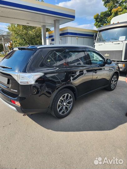 Mitsubishi Outlander 2.4 CVT, 2014, 99 000 км
