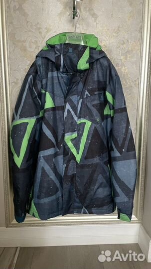 Горнолыжная куртка quiksilver