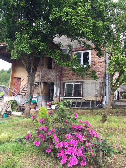 Дом 65 м² на участке 7 сот.