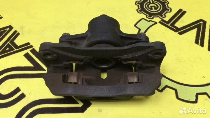 Суппорт задний правый Subaru Legacy BP5 EJ203