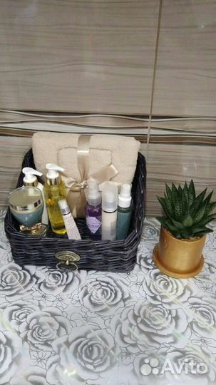 Органайзер для ванной и кухни плетеный