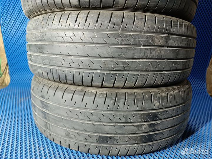 Bridgestone Alenza H/L 33 225/60 R18