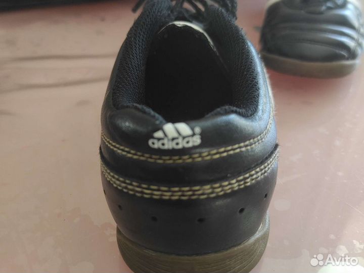 Кроссовки, туфли