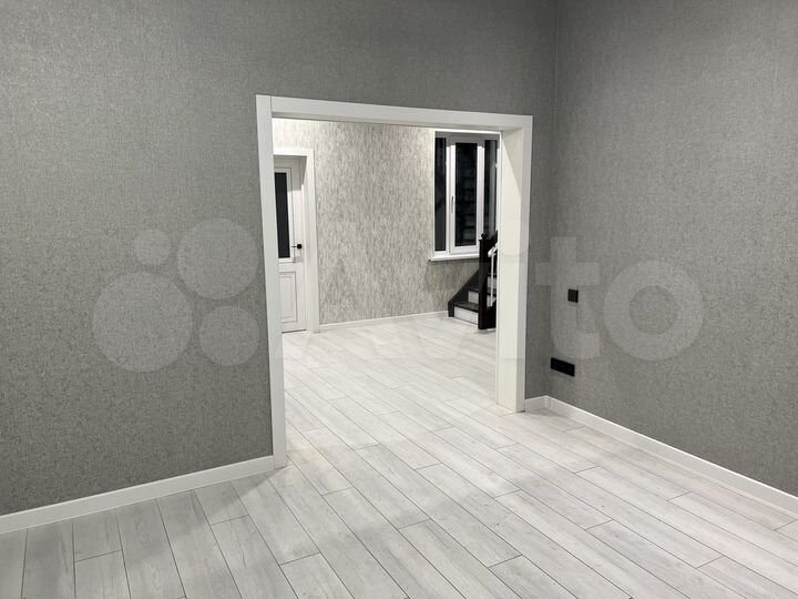 Дом 132 м² на участке 5,5 сот.