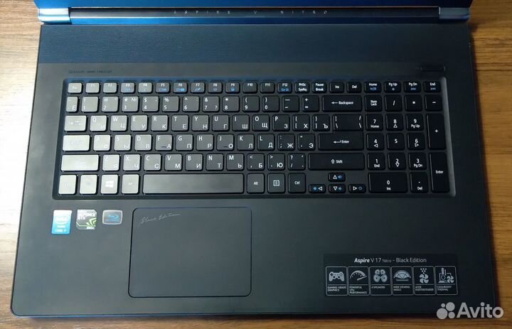 Acer Aspire Nitro V17 Black Edition
