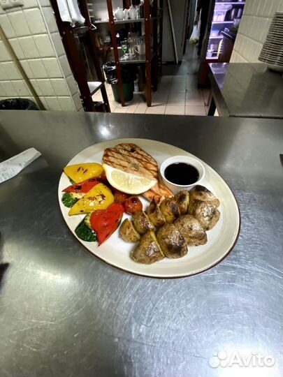 Повар мангальщик