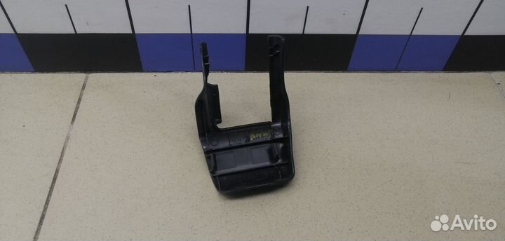 Накладка декоративная RAV 4 2013