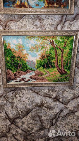 Картина бисерной вышивкой в рамке