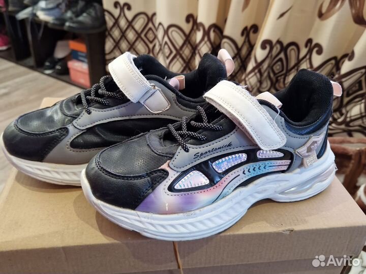 Кроссовки для девочки 35 размер