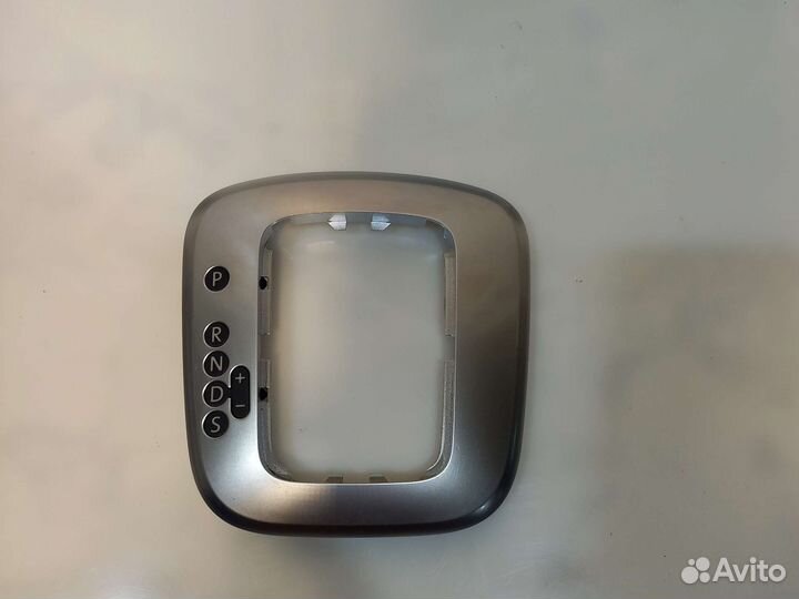 Ободок селектора АКПП Volkswagen Polo 2019г