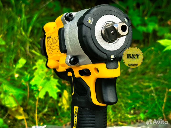 Гайковерт ударный DeWalt DCF922 20B