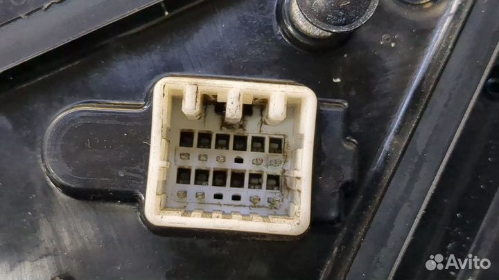 Зеркало боковое правое киа Sportage, 2012