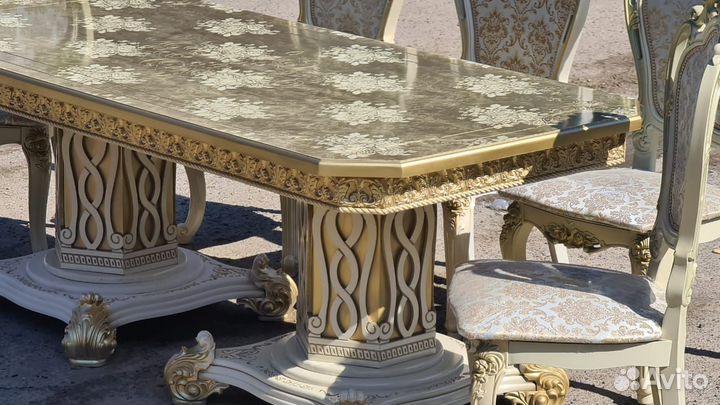 Стол и стулья Люкс