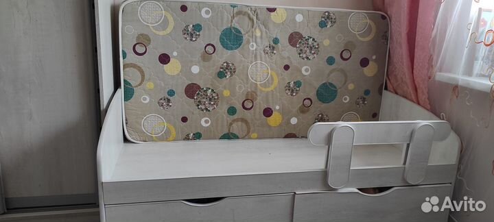 Детская кровать от 3 лет с матрасом бу