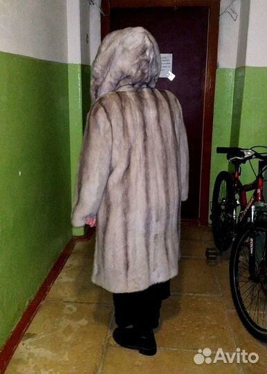 Шуба из голубой норки, р. 52/54