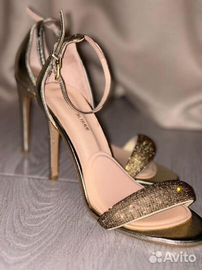 Босоножки натуральная кожа 37