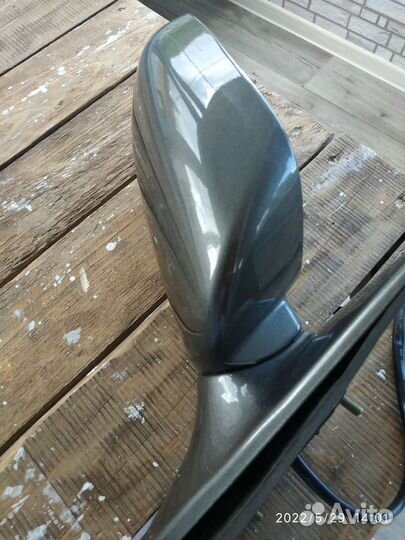 Правое зеркало Тайота Камри