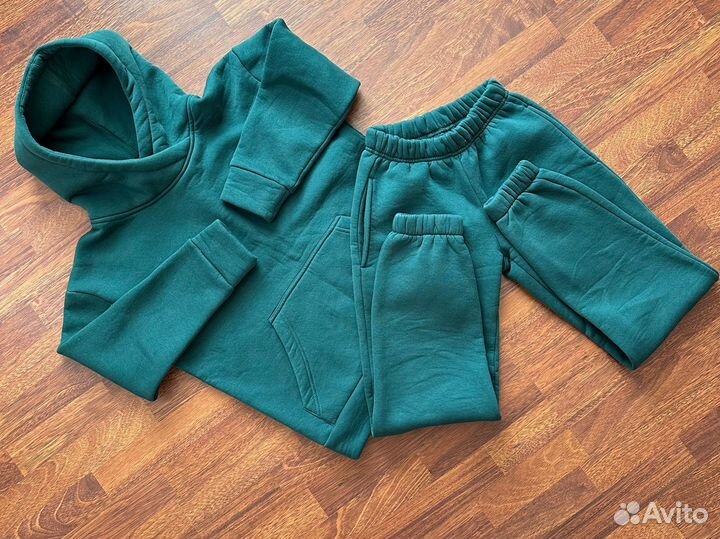 Спортивный костюм