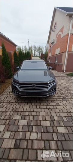 Volkswagen Touareg 3.0 AT, 2018, 17 000 км