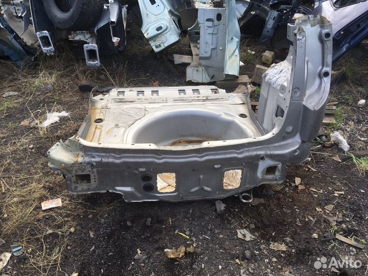 Панель задняя Skoda Roomster Шкода Румстер