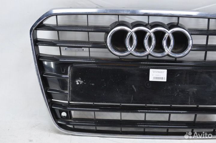 Решетка радиатора Audi A6 C7 2011-2014 4G0853653 #1 Б/У