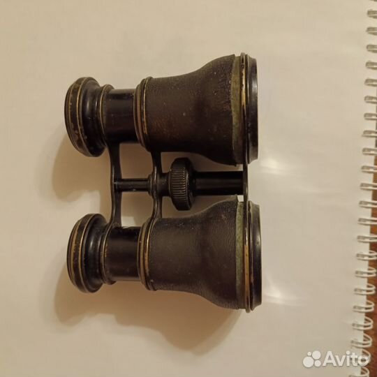 Театральный бинокль антикварный