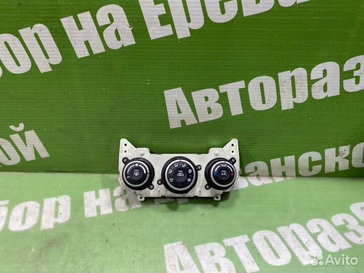 Блок управления климат-контролем Kia Cerato LD