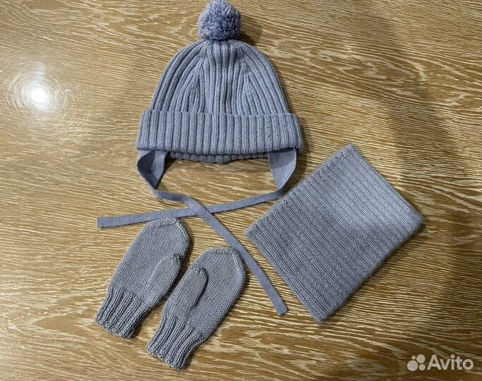 Зимняя детская шапка, снуд, варежки