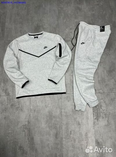 Спортивный костюм Nike