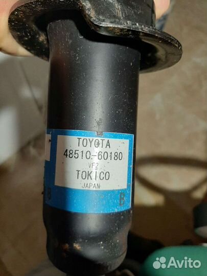 Б у в хорошем состоянии оригинал стойки передние